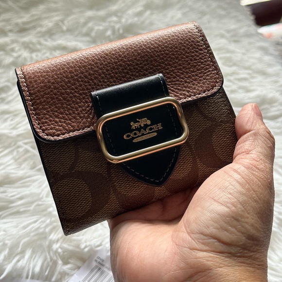 Coach Small Morgan Wallet - Picture 3 of 12